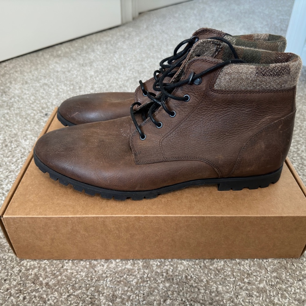 Men’s size 13 Woolrich Brown Boots
